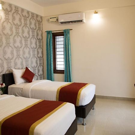 Oyo 8737 King Suites Bangalore Exterior foto